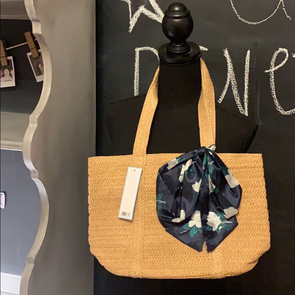 straw bag
